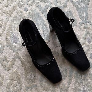 Claudia Ciuti Black Suede Heels with Stitch Detail